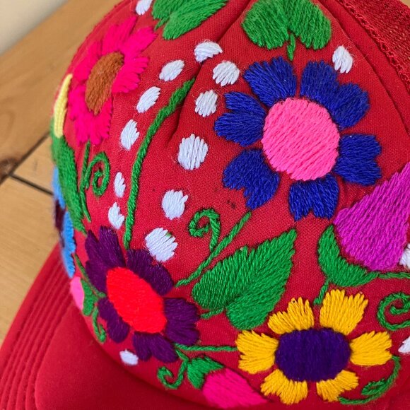 Mexico Embroidered Trucker Hat Red Oaxaca Floral Snapback Mesh Baseball Cap - Picture 2 of 10